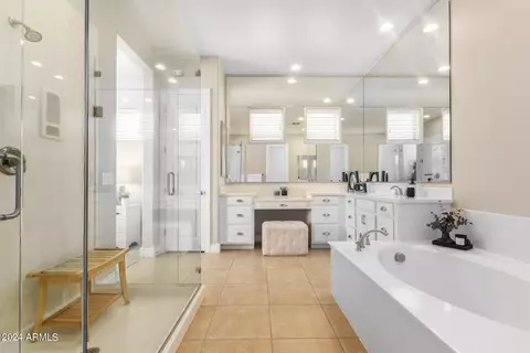 Bath - 10543 E Diffraction Ave, Mesa, AZ 85212 photo 2 of 3