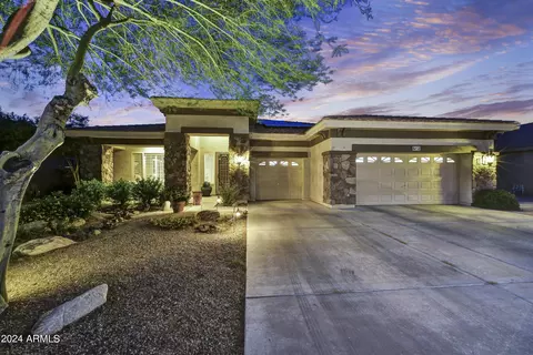 9782 W Buckhorn Trl, Peoria, AZ 85383