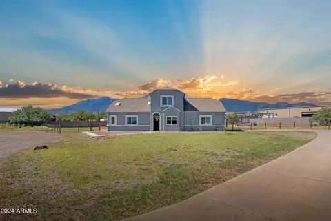 4542 S Cooper Sq, Sierra Vista, AZ 85650