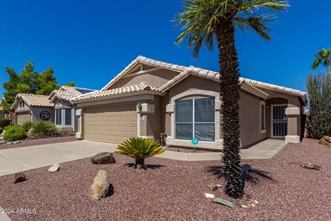 2314 E Monona Dr, Phoenix, AZ 85024 photo 2