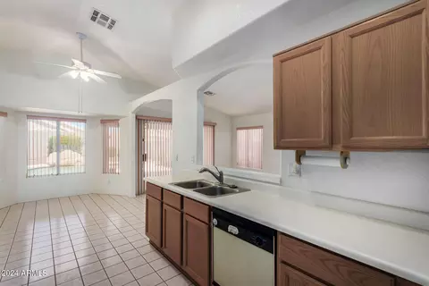 2314 E Monona Dr, Phoenix, AZ 85024 photo 11