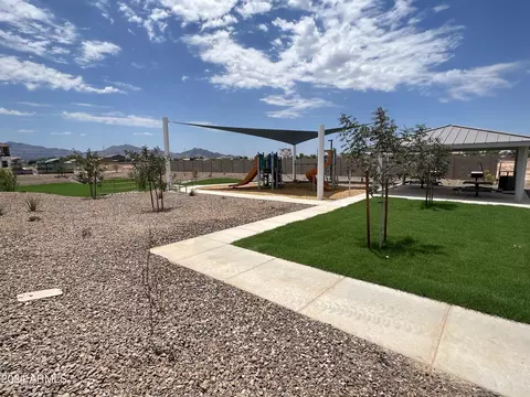 9727 W Odeum Ln, Tolleson, AZ 85353 photo 6