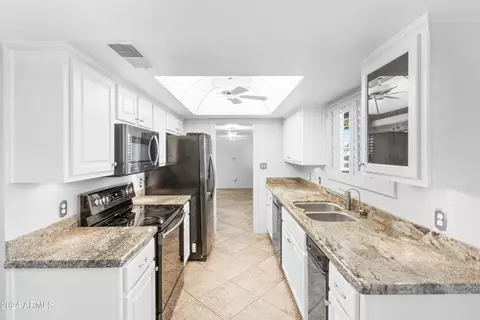 1755 W Butler Dr, Phoenix, AZ 85021 photo 3