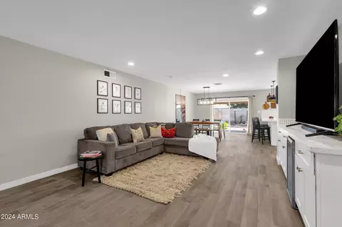 6115 S Juniper St, Tempe, AZ 85283 photo 11