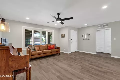 6115 S Juniper St, Tempe, AZ 85283 photo 10