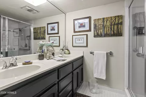 6502 N Central Ave #D401, Phoenix, AZ 85012 photo 12
