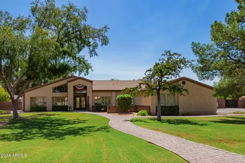 841 E Juanita Ave, Gilbert, AZ 85234