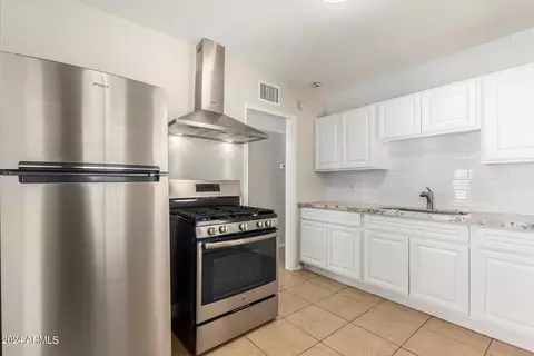 452 S Fraser Dr, Mesa, AZ 85204 photo 6