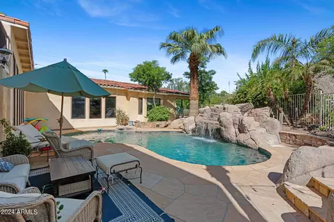 5712 Exeter Blvd, Phoenix, AZ 85018 photo 33