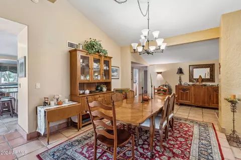 5712 Exeter Blvd, Phoenix, AZ 85018 photo 5