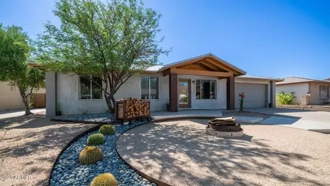 4317 E Western Star Blvd, Phoenix, AZ 85044 photo 3