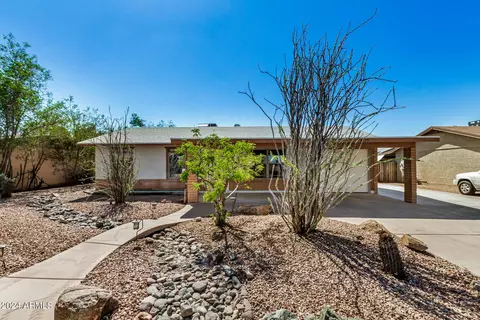 8755 W Roma Ave, Phoenix, AZ 85037