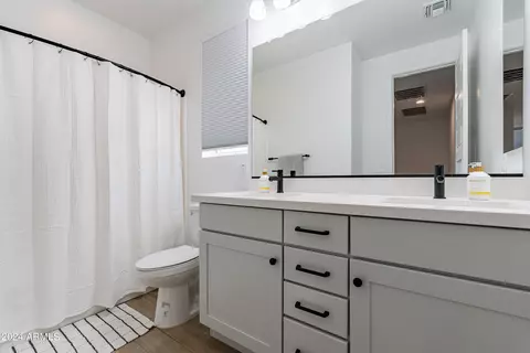 3953 E Silo Dr, Gilbert, AZ 85296 photo 25