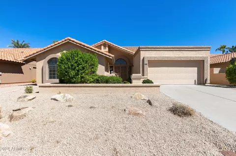 9214 W Kerry Ln, Peoria, AZ 85382