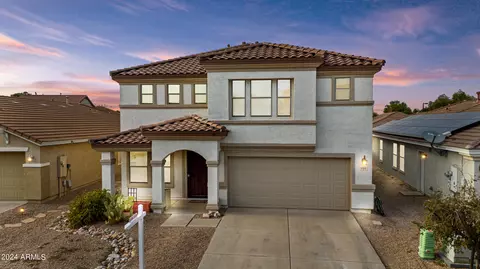 896 E Dust Devil Cir, San Tan Valley, AZ 85143