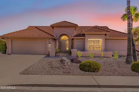 2905 E Norcroft St, Mesa, AZ 85213