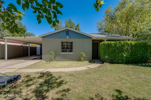2112 W Minnezona Ave, Phoenix, AZ 85015