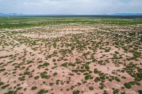 40716009 W Prince Rd # A, Mcneal, AZ 85617