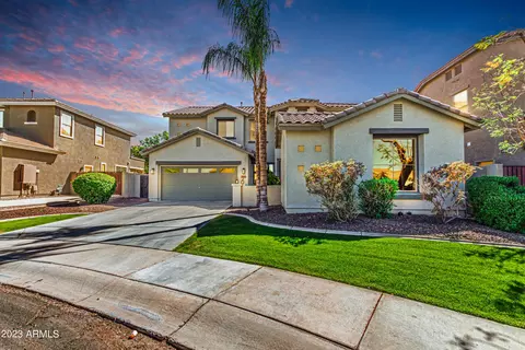 4371 E Turnberry Ct, Gilbert, AZ 85298