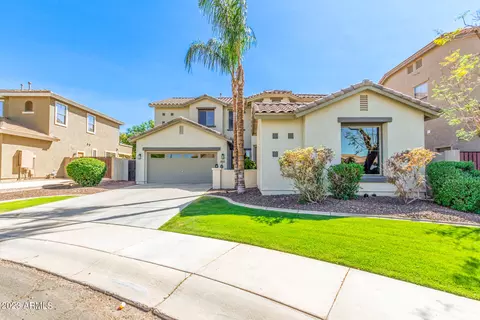 4371 E Turnberry Ct, Gilbert, AZ 85298 photo 2