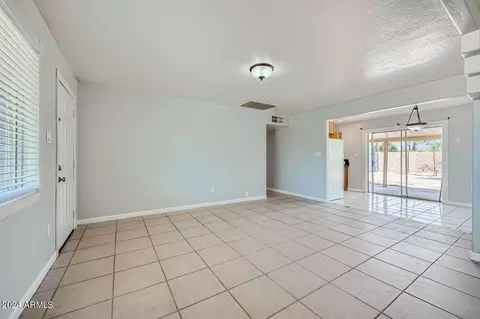 9845 N 18th Ave, Phoenix, AZ 85021 photo 5
