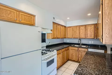 9845 N 18th Ave, Phoenix, AZ 85021 photo 11