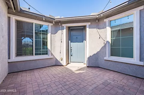 2508 E Nancy Ln, Phoenix, AZ 85042 photo 5