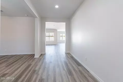 2508 E Nancy Ln, Phoenix, AZ 85042 photo 15
