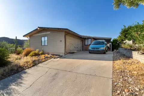 298 W Sahuaro Dr, Queen Valley, AZ 85118