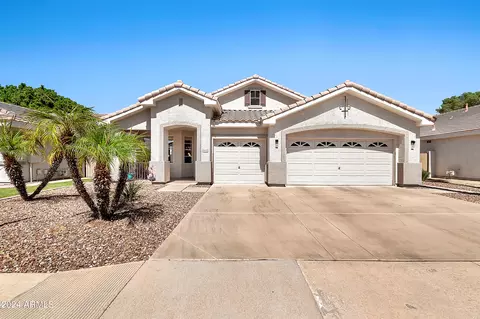 1632 E Robinson Way, Chandler, AZ 85225