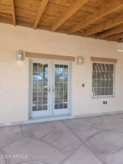 199 W Camino De Manana --, Huachuca City, AZ 85616
