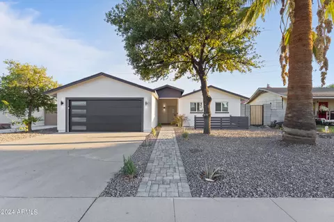 6907 E Pinchot Ave, Scottsdale, AZ 85251