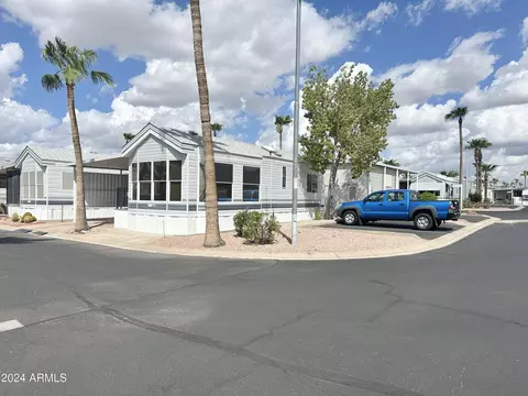 848 S Aquamarine Dr, Apache Junction, AZ 85119 photo 4