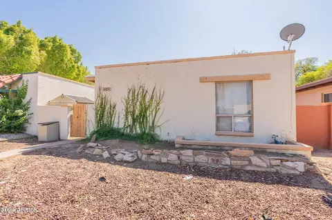 425 W La Jolla Dr, Tempe, AZ 85282