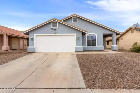942 Montrose Ave, Sierra Vista, AZ 85635