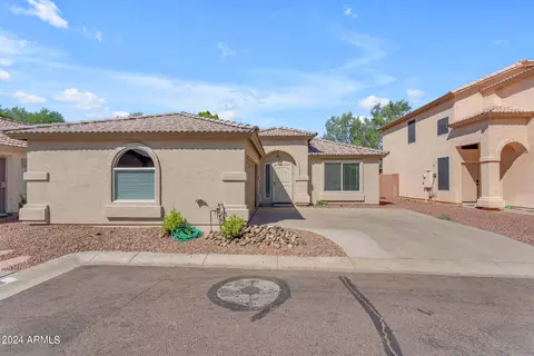 2117 E Danbury Rd, Phoenix, AZ 85022 photo 2