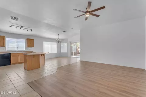 2117 E Danbury Rd, Phoenix, AZ 85022 photo 6