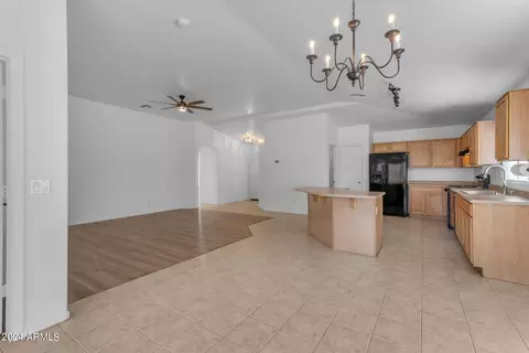 2117 E Danbury Rd, Phoenix, AZ 85022 photo 8