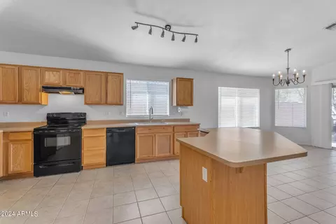 2117 E Danbury Rd, Phoenix, AZ 85022 photo 9