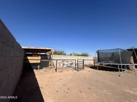 Exterior - 2277 E 20th St, Douglas, AZ 85607 photo 3 of 8