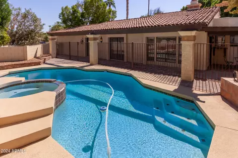 9416 S 46th St, Phoenix, AZ 85044