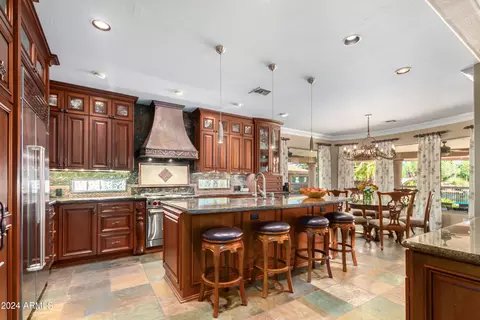 Kitchen - 545 E Warner Rd, Tempe, AZ 85284 photo 1 of 7
