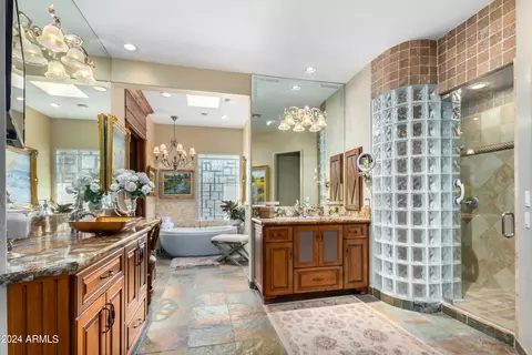 Bath - 545 E Warner Rd, Tempe, AZ 85284 photo 2 of 10