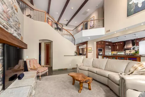 Living - 545 E Warner Rd, Tempe, AZ 85284 photo 7 of 10