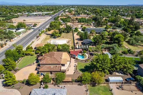 View/Area - 545 E Warner Rd, Tempe, AZ 85284 photo 10 of 14