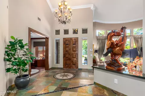 Entry Way - 545 E Warner Rd, Tempe, AZ 85284 photo 2 of 8