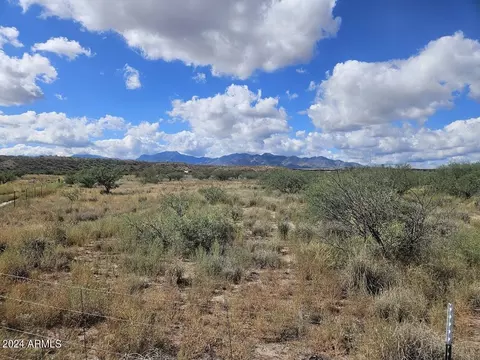 15 W Acres W Mustang Rd #-, Huachuca City, AZ 85616
