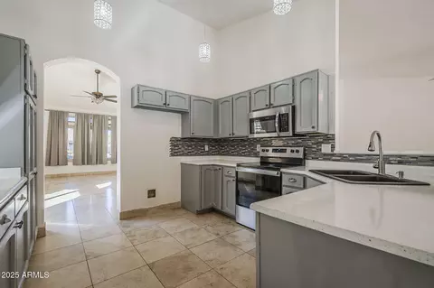 5249 E Hobart St, Mesa, AZ 85205 photo 3