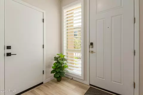 733 E Lark St #201, Gilbert, AZ 85297 photo 4