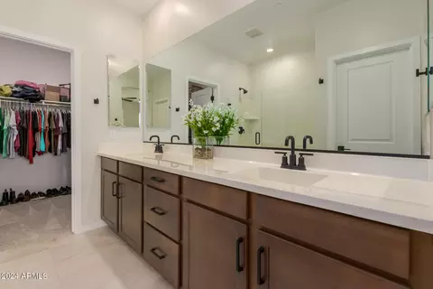 733 E Lark St #201, Gilbert, AZ 85297 photo 13